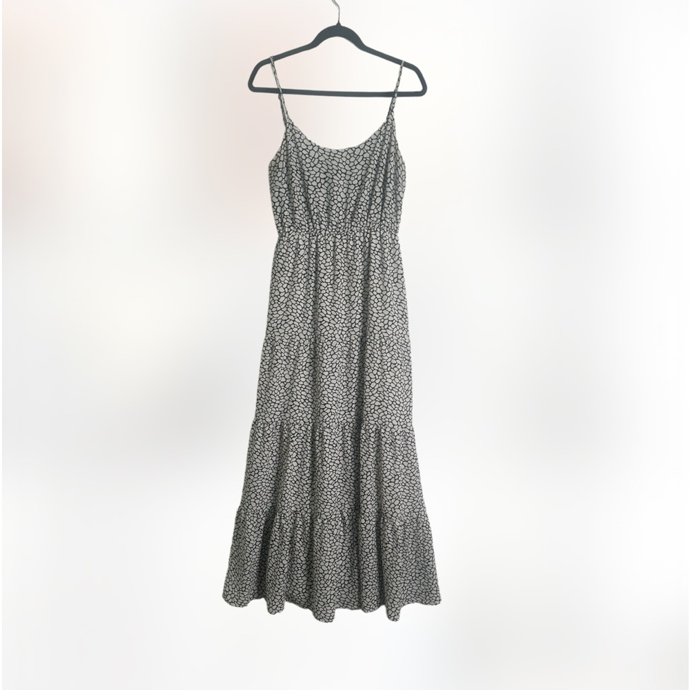 Michael kors black and white tiered maxi dress size medium - Picture 4 of 13